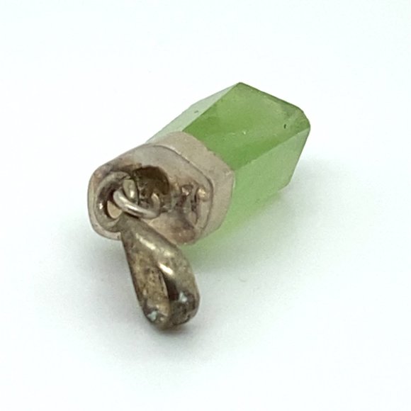 Peridot Crystal 11.00ct Solid 925 Sterling Silver Pendant - Picture 5 of 7